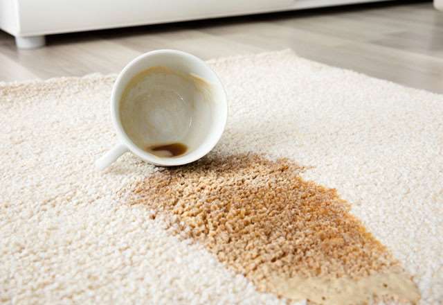 Halıdaki çay lekesi nasıl çıkar